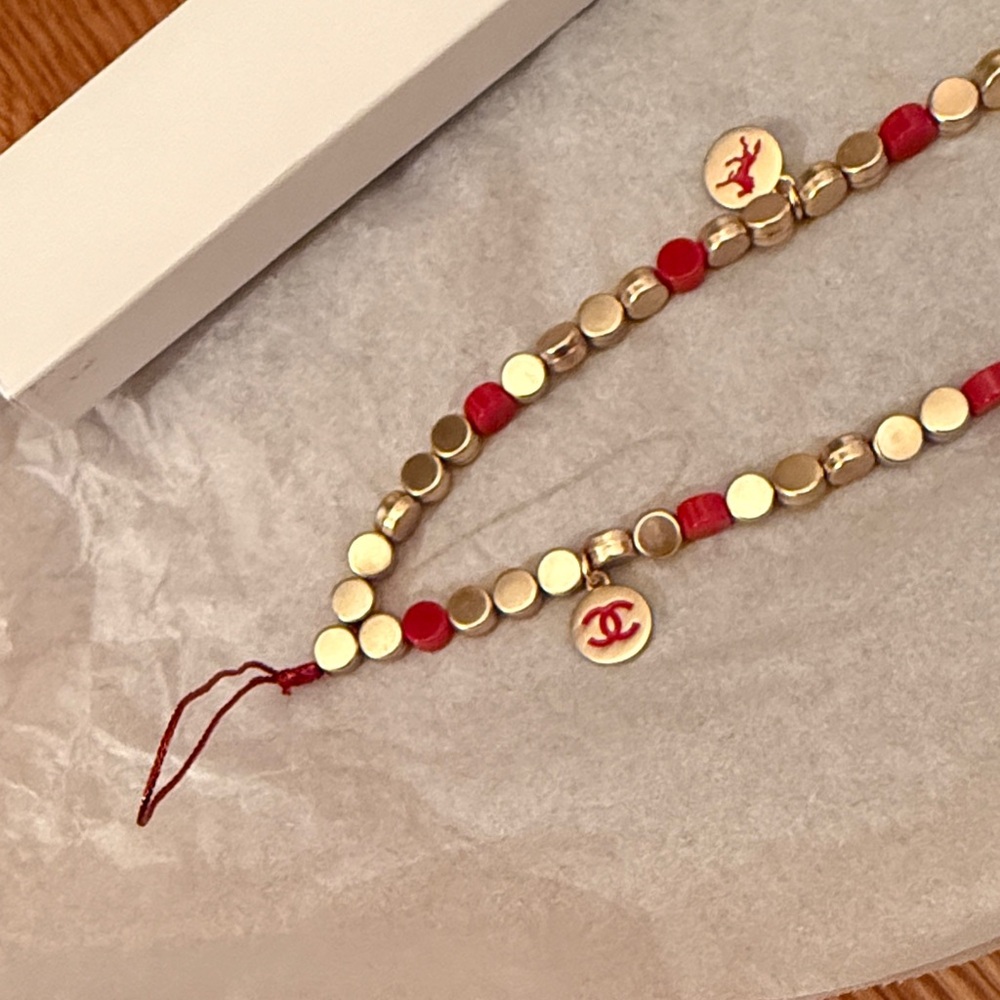 CHANEL 2026 Phone charm - Picture 3 of 4